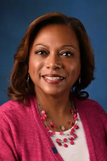 Elizabeth "Liz" Walter