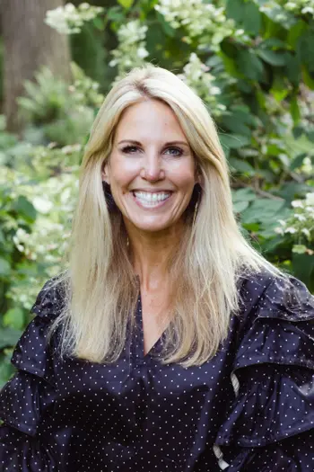 Amy Hendel