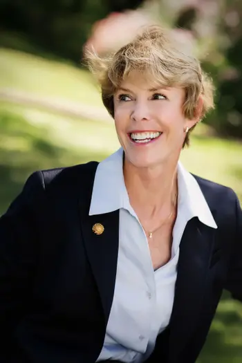 Andrea J. Pfeil