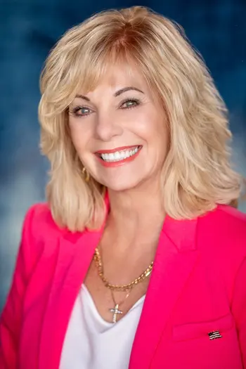 Maria Elena Banks