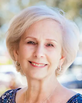 Nina Davidson