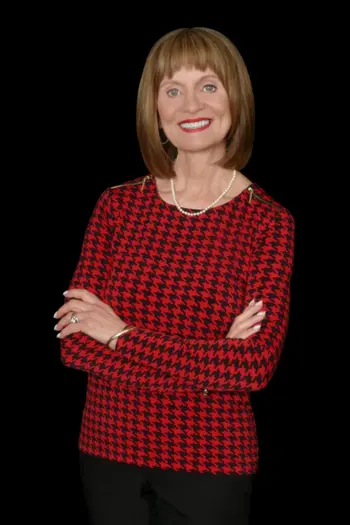 Lynne Ross