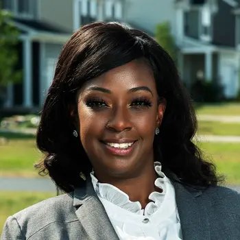Shaheen Hyde