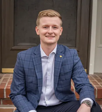 Zach Zeutzius