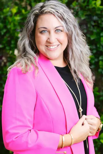 Ashleigh Khan