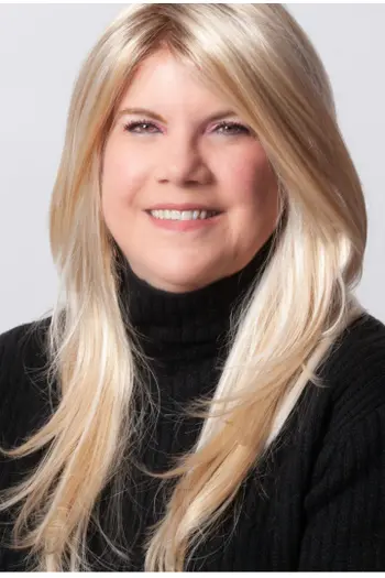 Julianne Lucas