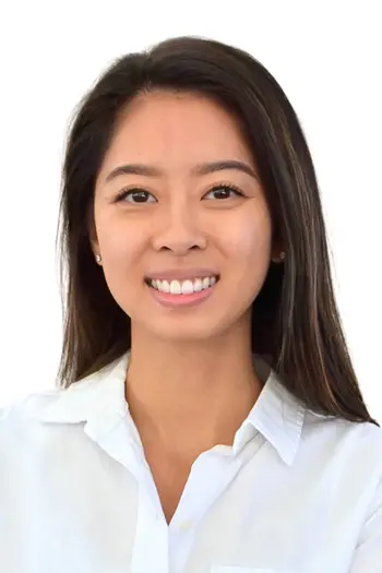 Winnie Lee