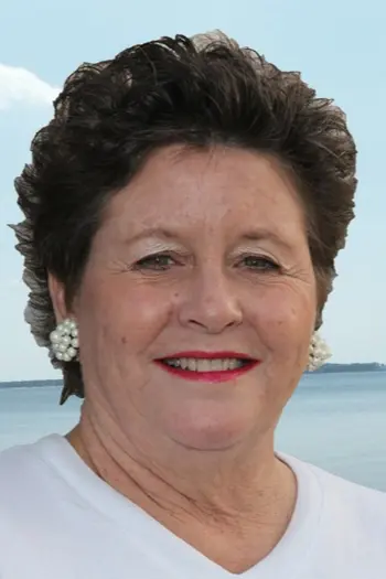 Leslie Long