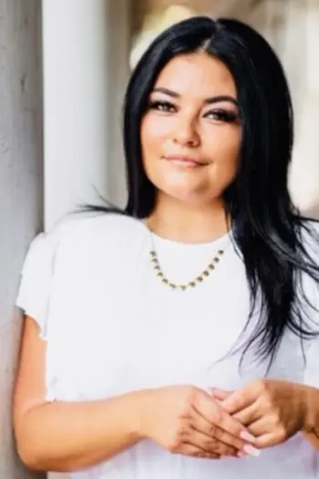 Stefania Salazar