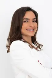 Mia Curson
