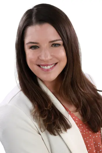 Lindsay Walsh