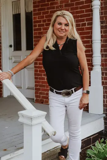 Dixie Lundquist