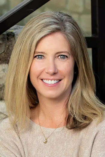Tracy Coe