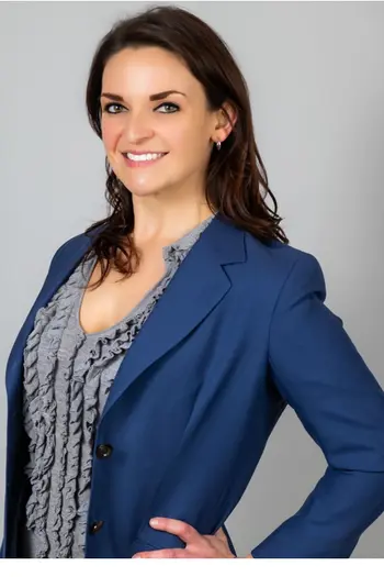 Shayna Fastovsky
