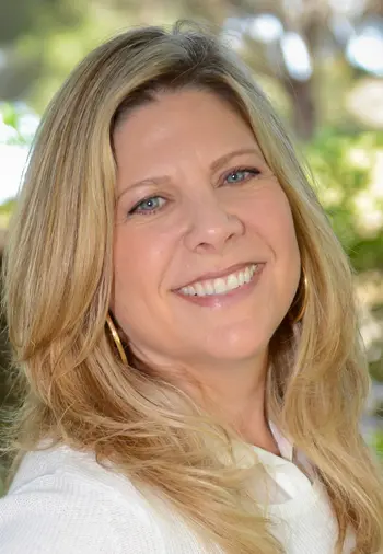 Julie Peterson