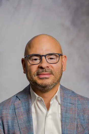 Leo Guzman