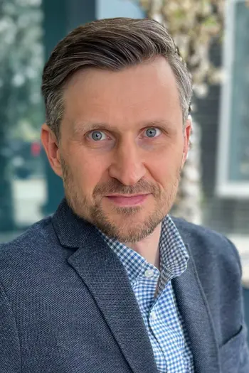 Simon Gray