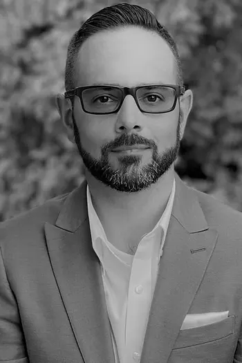 Andrew Romano