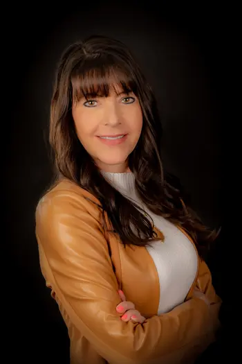 Carolyn Cagle