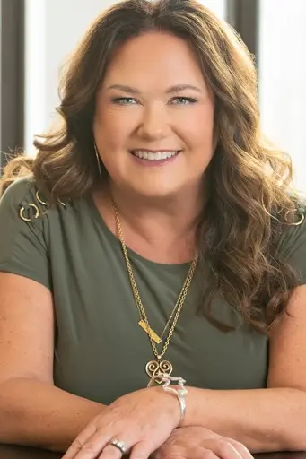 Laura Bradford