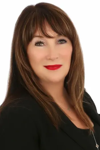 Claudia Savino