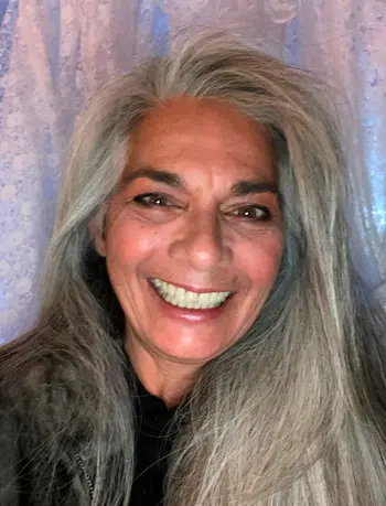Melanie Zaharson