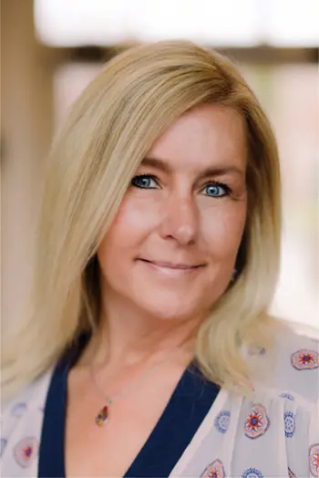 Laura Delawder