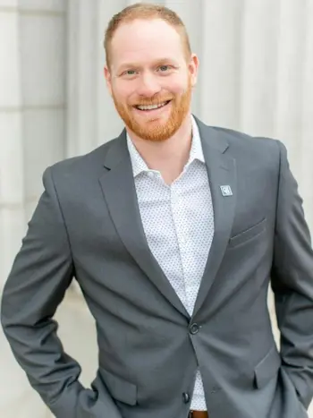Mitchell Maanum