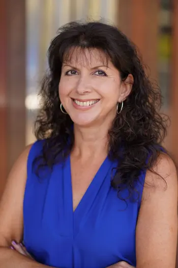 Carol Gomez