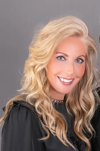 Carrie Hennis