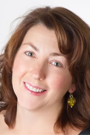 Maria Kitchens