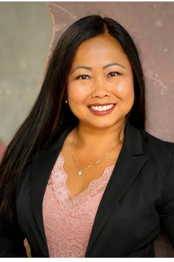 Jenny Souvanthong