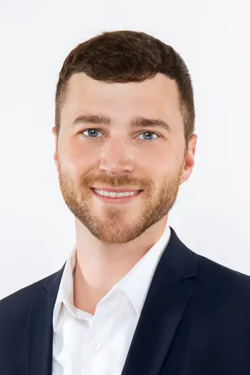 Lucas Lyons