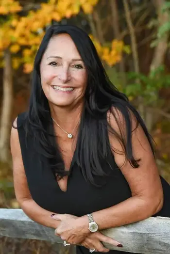 Lynne Rhatigan