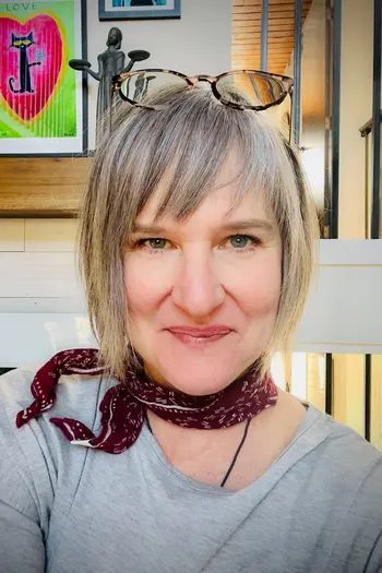 Teresa Thompson-Kinney