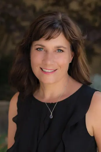 Paula Cox