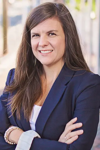 Jen Stapleton