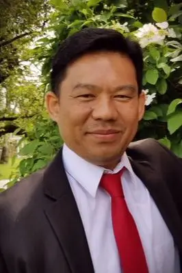 Om Gurung