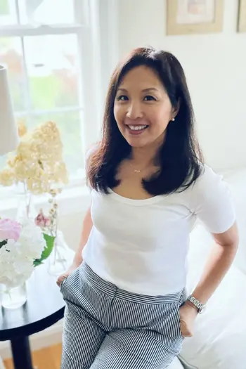 Elizabeth Hidayat