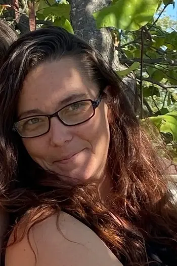 Stephanie Barnett