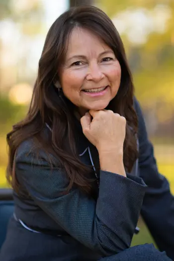 Jacinda Woloson