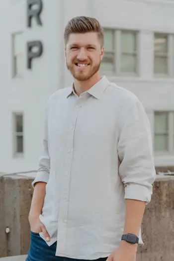 Nathan Poe
