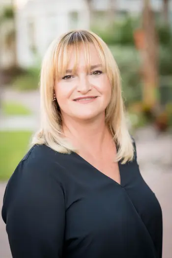 Natasa Davis