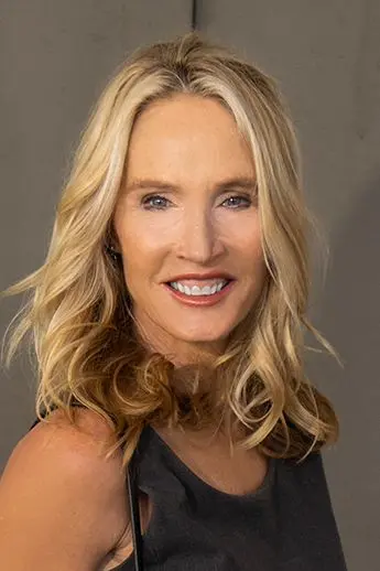 Lisa Karos