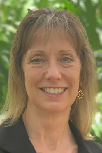 Tina Buswell
