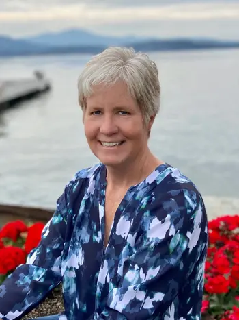 Kelly Armstrong