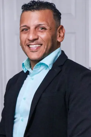 Raul Baez Sauri
