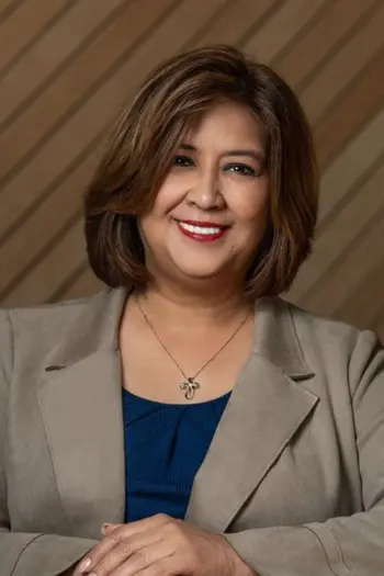 Vero De La Rosa