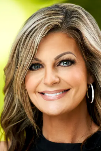 Shar Vanderstyne