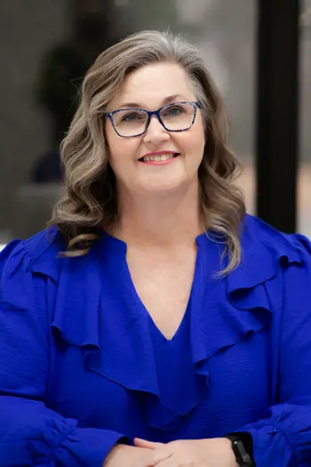 Jennifer Knolton